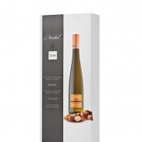 Pachet Cadou cu Migdale Caramelizate si Vin Licoros Catanies Regal Box Nadal