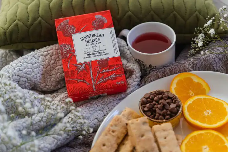 Biscuiti Artizanali cu unt, ciocolata neagra si portocala Shortbread 170g