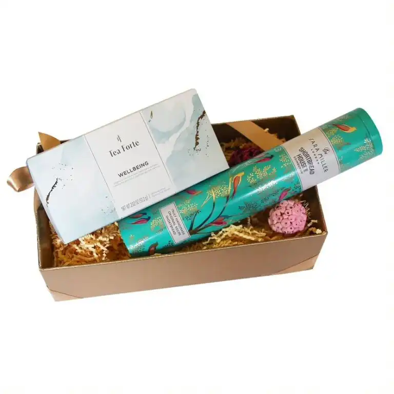 Pachet cadou cu ceai si biscuiti Modern gift