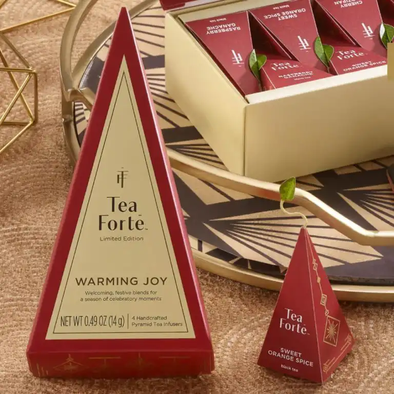 Ceai Petite Tea Tree Warming Joy – cutie cu 4 piramide de ceai