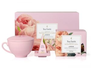 Set cadou de Sfânta Maria cu ceai premium colecția Jardin Tea Forté, cană roz și accesorii elegante pentru servirea ceaiului