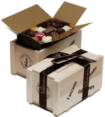 Cutie lemn Cargo Box cu praline belgiene Valentino 180g